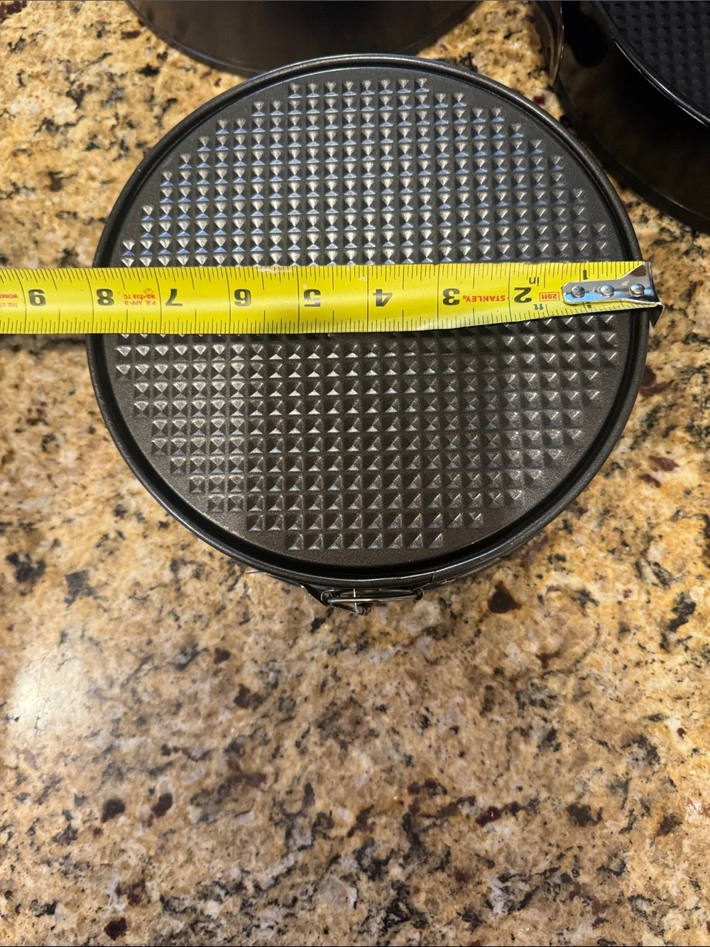 Set of 3 Nonstick Springform Baking Pans - Black